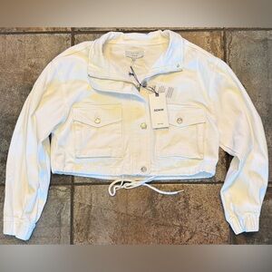 Love Tree Women's White Denim Cropped Jacket